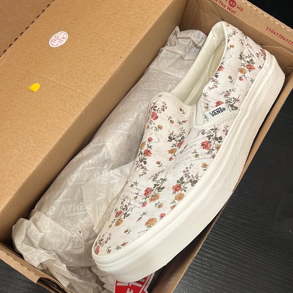 Classic Slip On Floral Vans